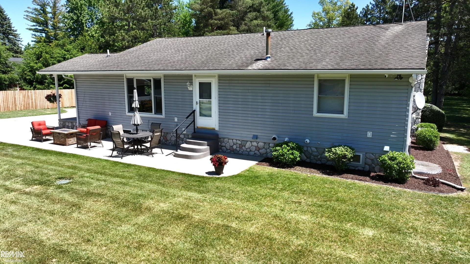 4299 Rabidue Road North Street, MI 48049 - Photo 7 of 86