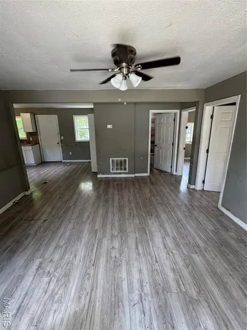 $67,900 | 948 West Harper Street, Poplar Bluff, MO 63901