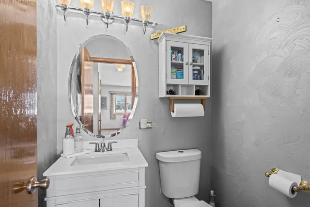 $390,000 | 4862 Bay View Drive, Richton Park, IL 60471