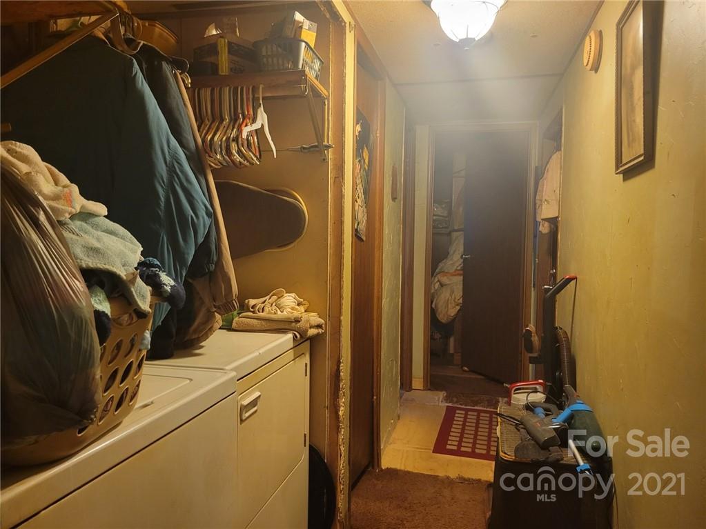 7133 Lingerfelt Road Vale, NC 28168 - Photo 9 of 23 a view of walk in closet