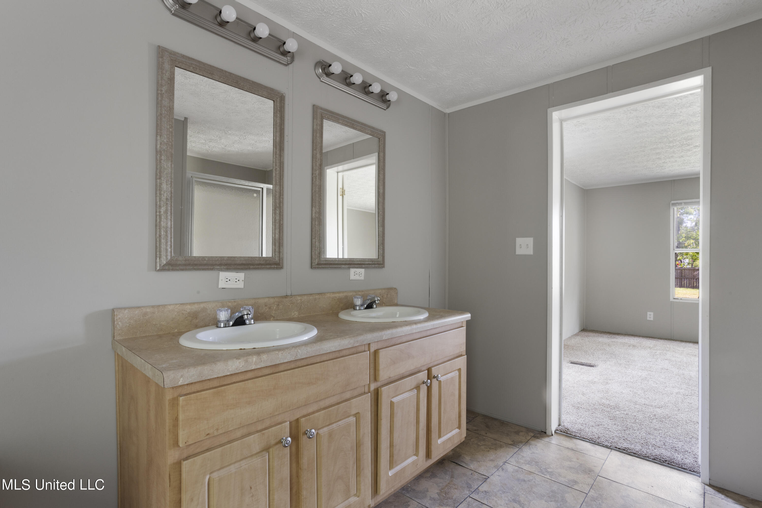 11612 Independence Road Moss Point, MS 39562 - Photo 12 of 23 014