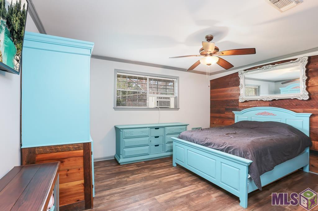 9487 Rustling Oaks Drive Baton Rouge, LA 70818 - Photo 17 of 28