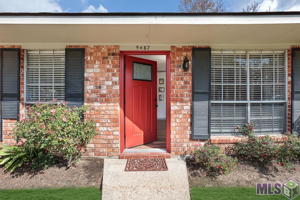 9487 Rustling Oaks Drive Baton Rouge, LA 70818 - Photo 2 of 28