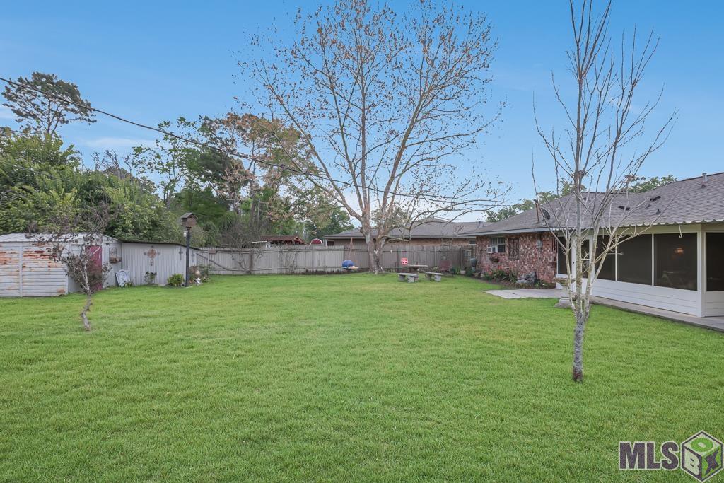 9487 Rustling Oaks Drive Baton Rouge, LA 70818 - Photo 24 of 28