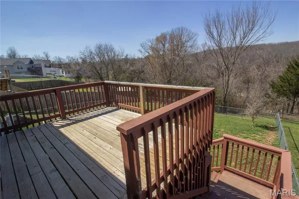$255,000 | 126 Hickory Valley Road, St. Robert, MO 65584