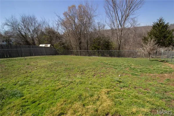 $255,000 | 126 Hickory Valley Road, St. Robert, MO 65584