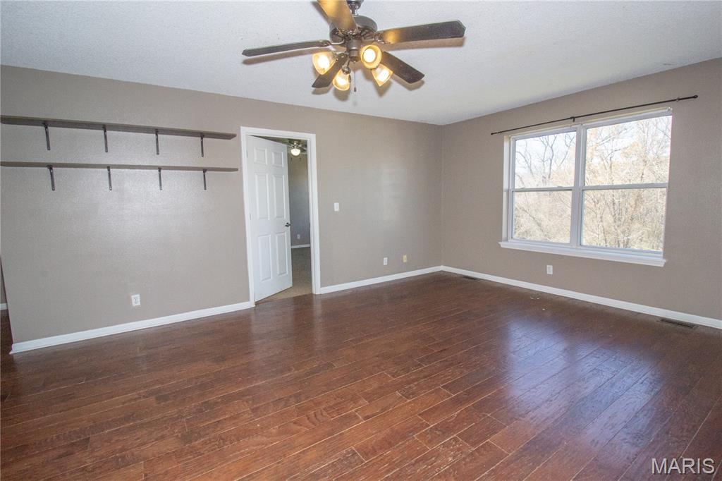 126 Hickory Valley Road St. Robert, MO 65584 - Photo 3 of 39