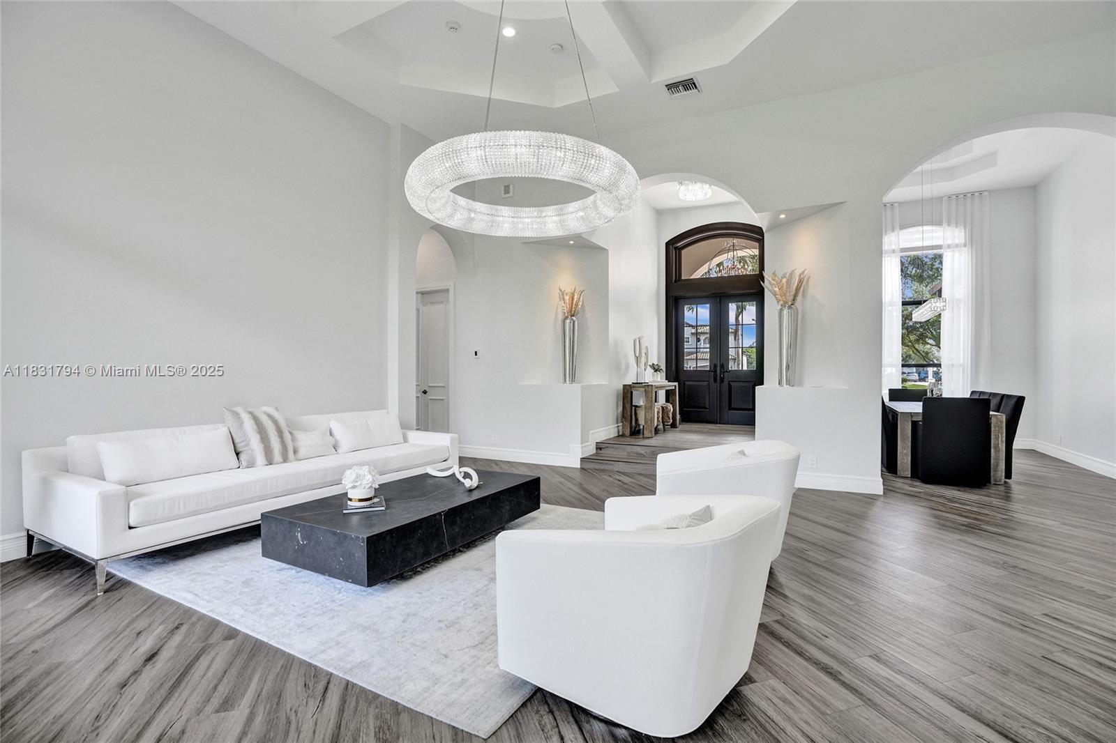 11056 Blackhawk Boulevard Davie, FL 33328 - Photo 13 of 100