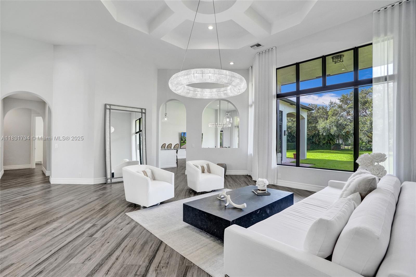 11056 Blackhawk Boulevard Davie, FL 33328 - Photo 15 of 100