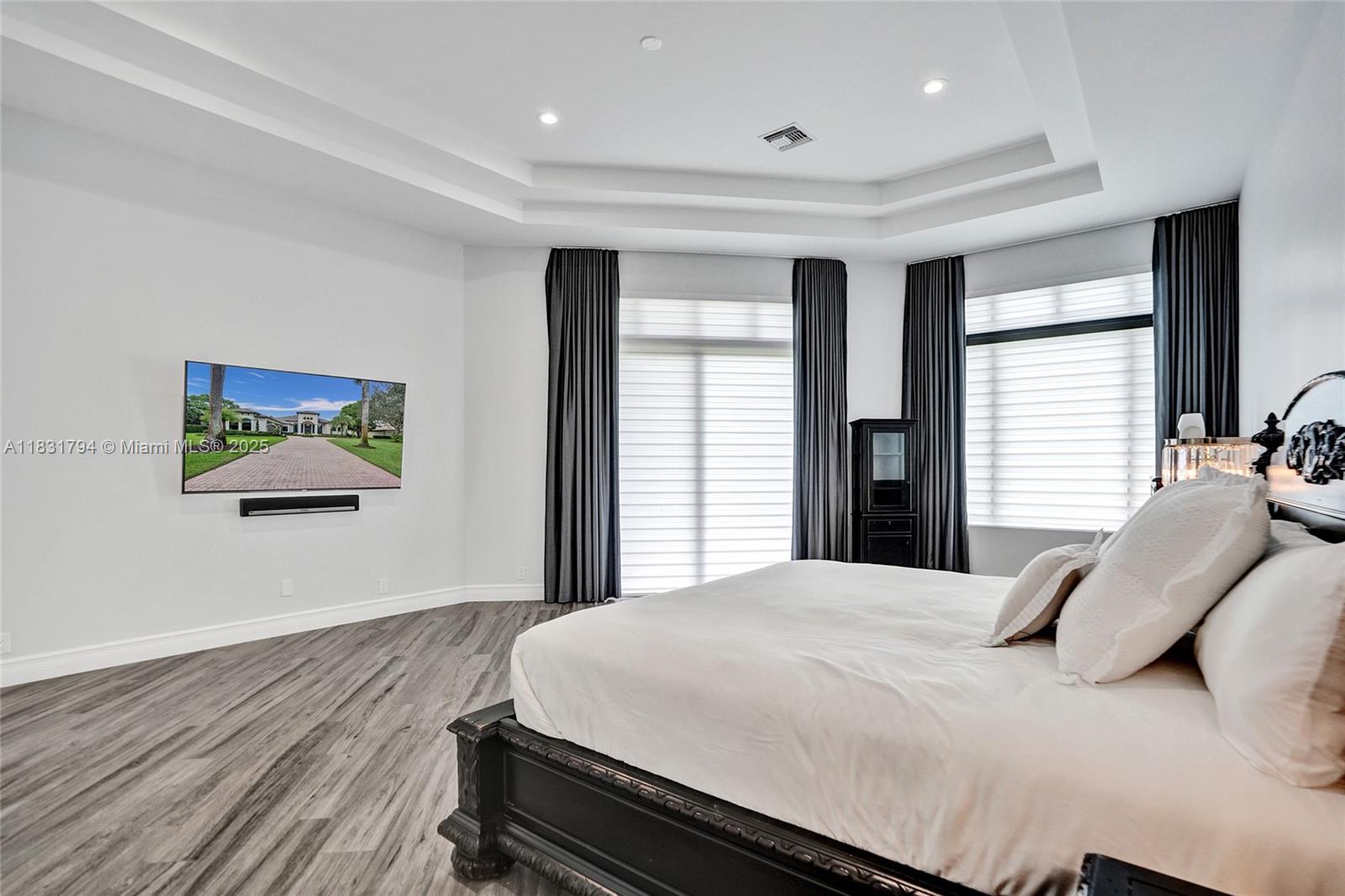 11056 Blackhawk Boulevard Davie, FL 33328 - Photo 23 of 100