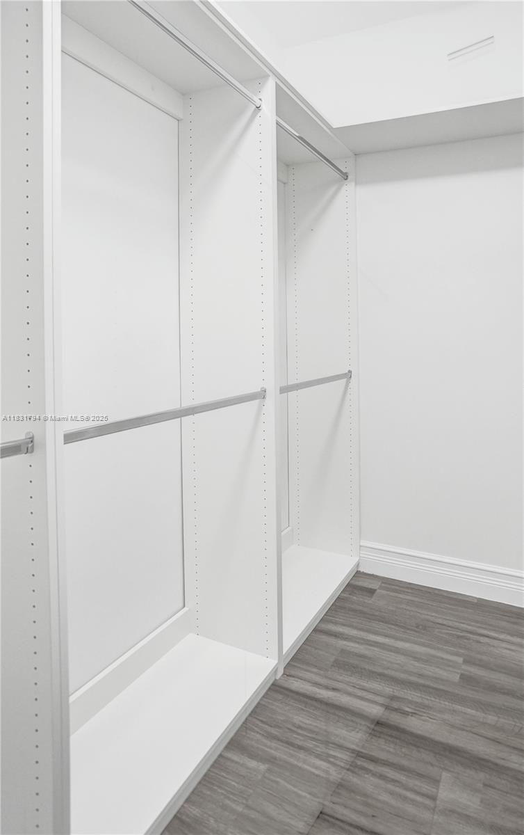 11056 Blackhawk Boulevard Davie, FL 33328 - Photo 31 of 100