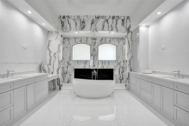 $2,950,000 | 11056 Blackhawk Boulevard, Davie, FL 33328