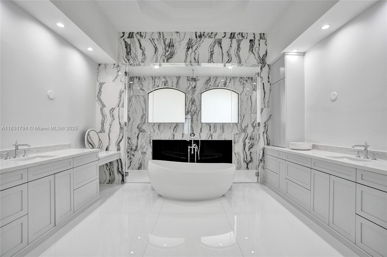 11056 Blackhawk Boulevard Davie, FL 33328 - Photo 32 of 100