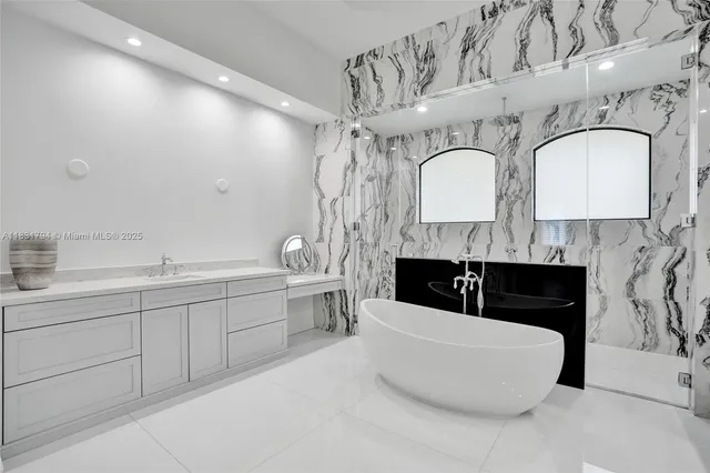 $2,950,000 | 11056 Blackhawk Boulevard, Davie, FL 33328