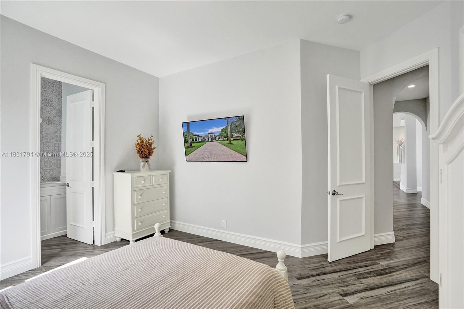 11056 Blackhawk Boulevard Davie, FL 33328 - Photo 43 of 100