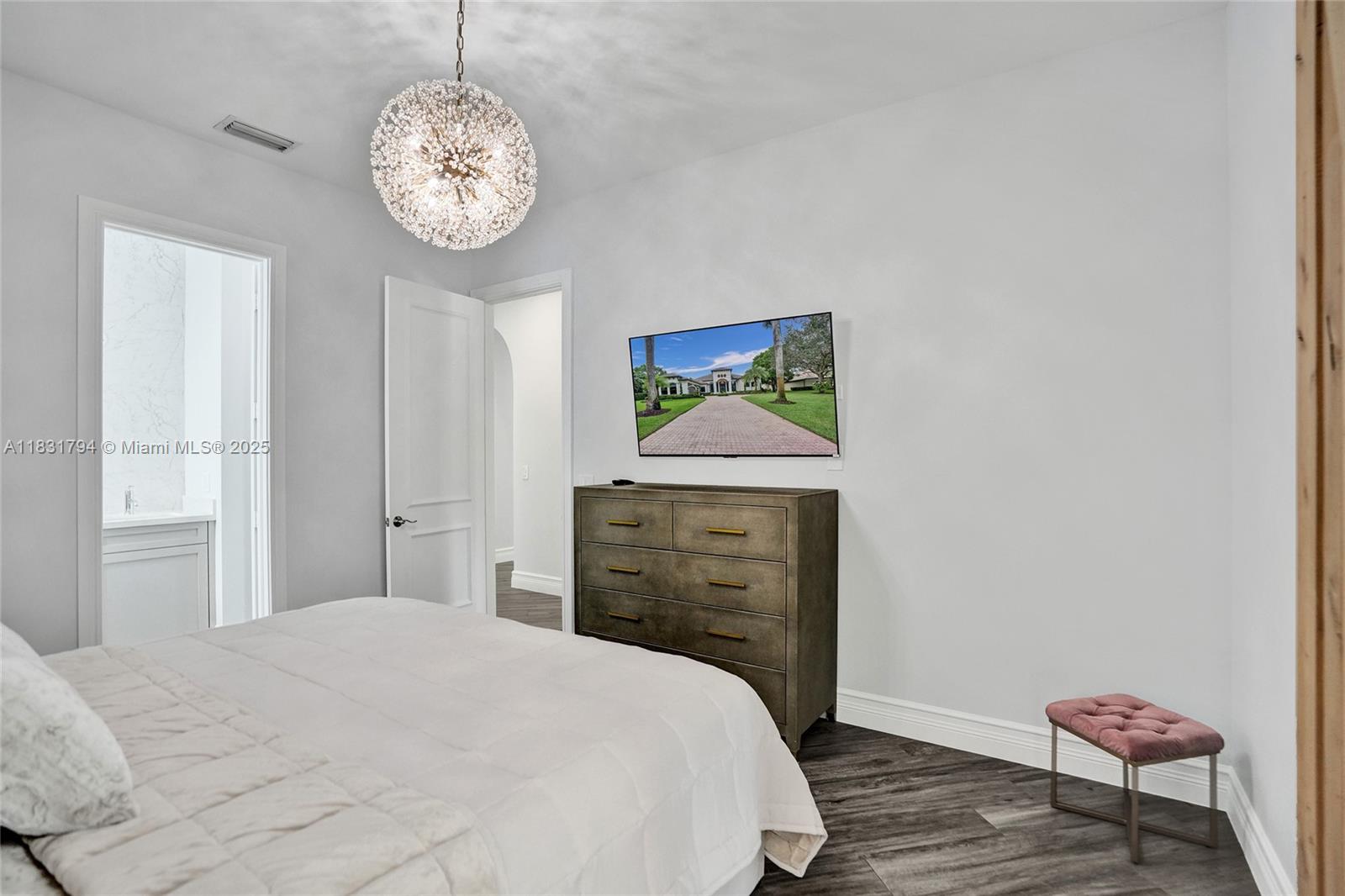 11056 Blackhawk Boulevard Davie, FL 33328 - Photo 53 of 100