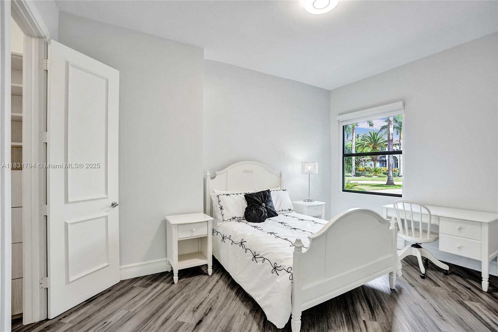 11056 Blackhawk Boulevard Davie, FL 33328 - Photo 56 of 100