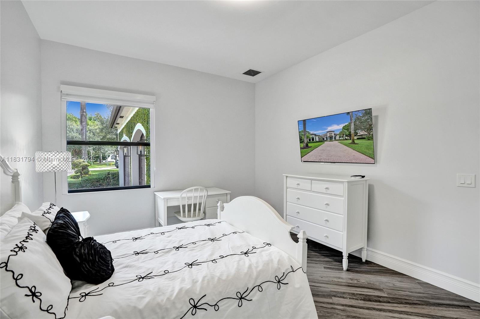 11056 Blackhawk Boulevard Davie, FL 33328 - Photo 60 of 100