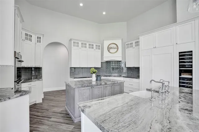 $2,950,000 | 11056 Blackhawk Boulevard, Davie, FL 33328