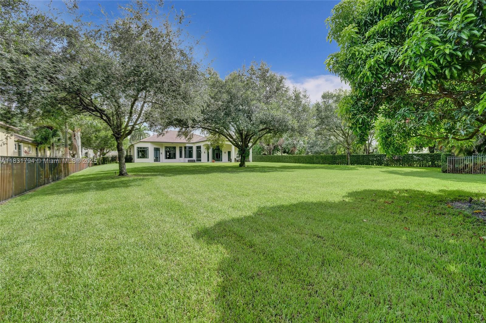 11056 Blackhawk Boulevard Davie, FL 33328 - Photo 91 of 100