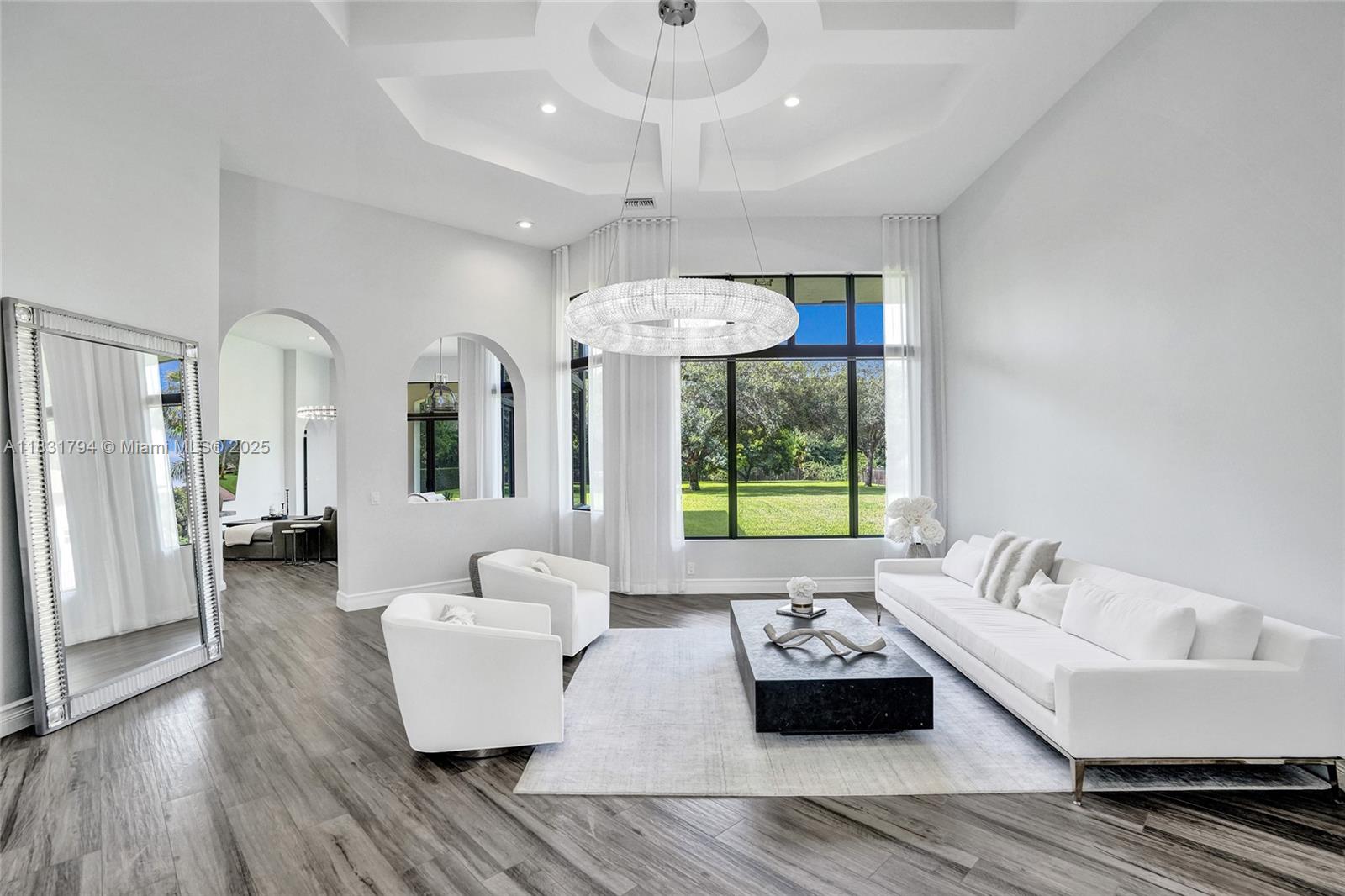 11056 Blackhawk Boulevard Davie, FL 33328 - Photo 10 of 100