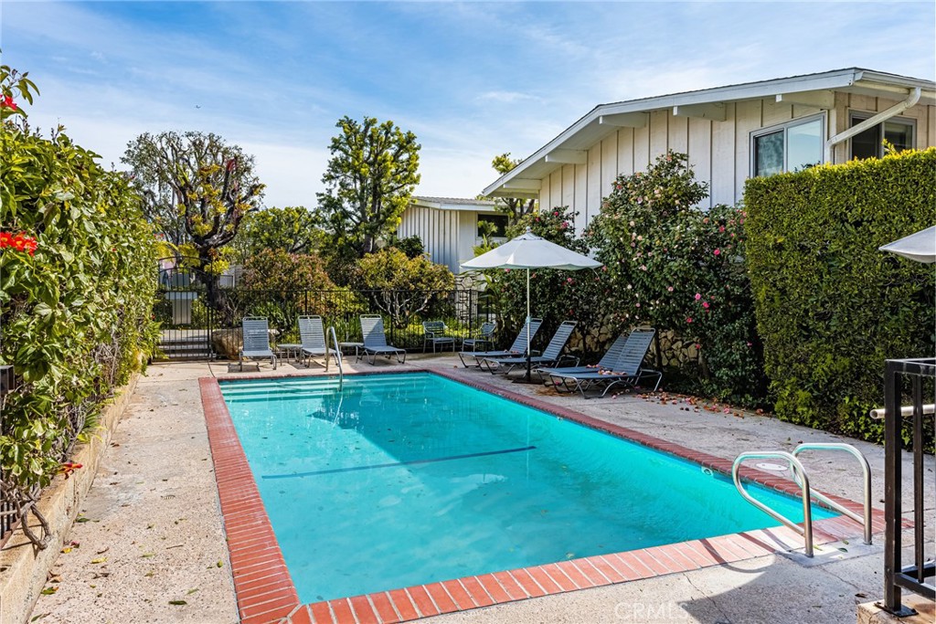 4040 Grand View Boulevard, Unit 35 Los Angeles, CA 90066 - Photo 25 of 25