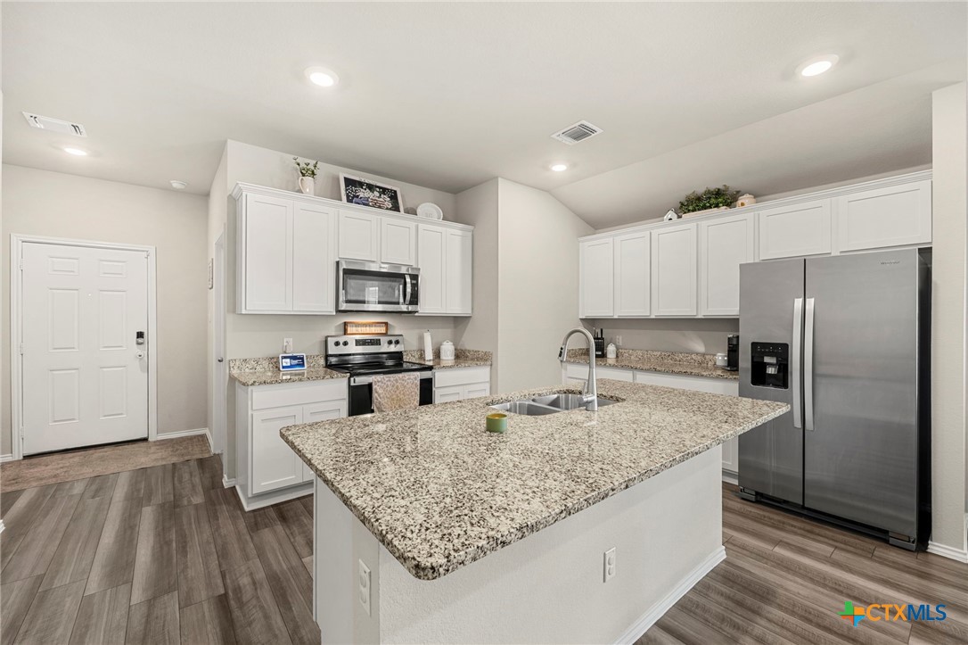 8612 Cantera Rdg Road Temple, TX 76502 - Photo 6 of 24