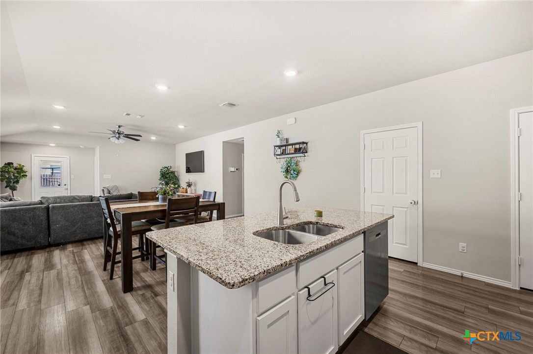 8612 Cantera Rdg Road Temple, TX 76502 - Photo 7 of 24