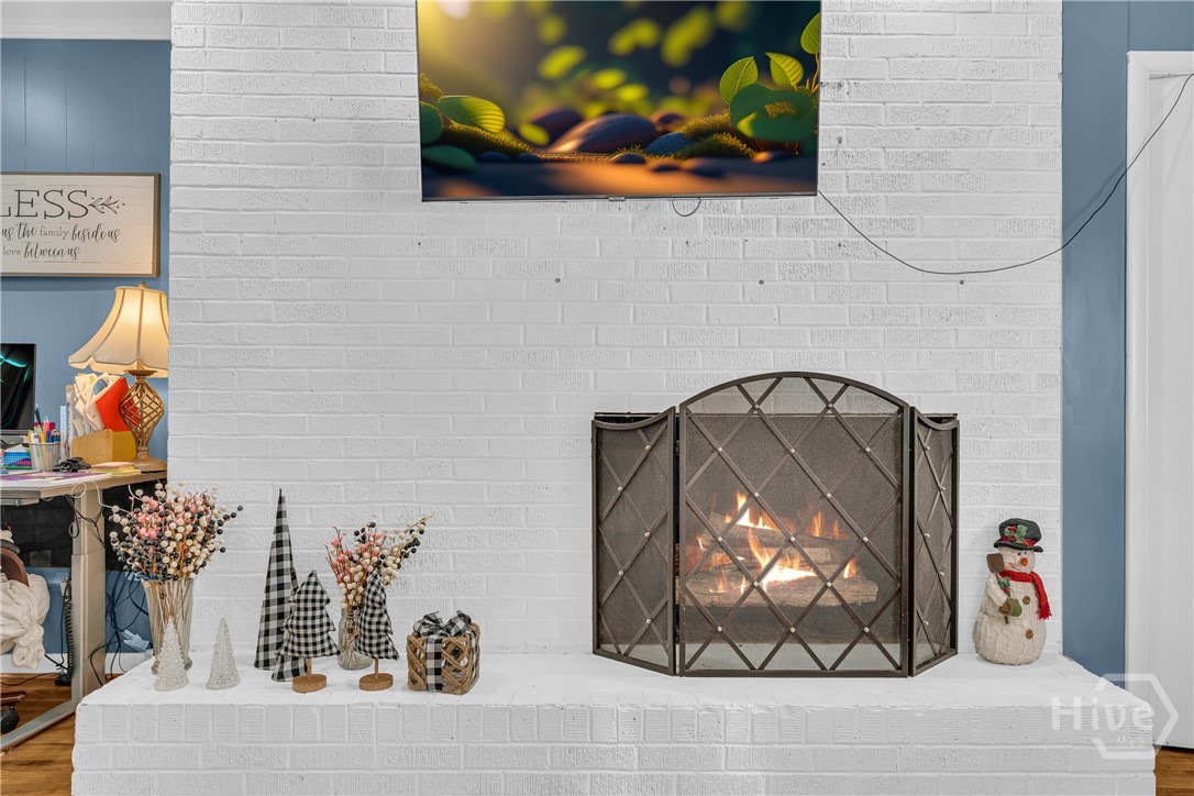 72 Cade Street Hartwell, GA 30643 - Photo 12 of 60