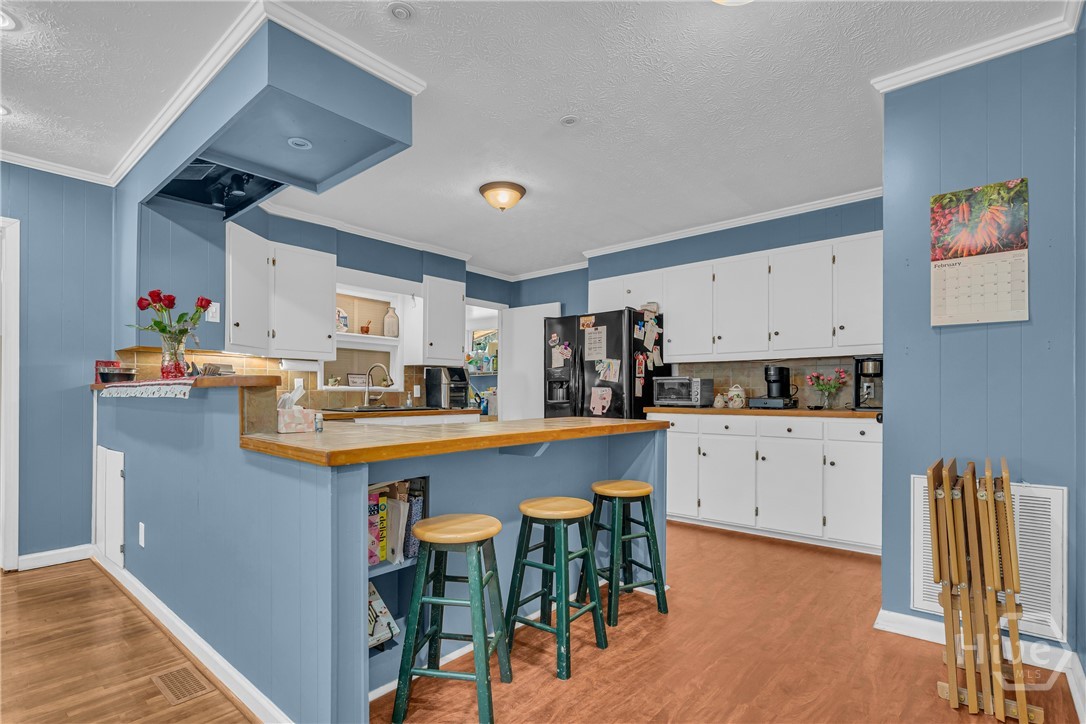 72 Cade Street Hartwell, GA 30643 - Photo 13 of 60