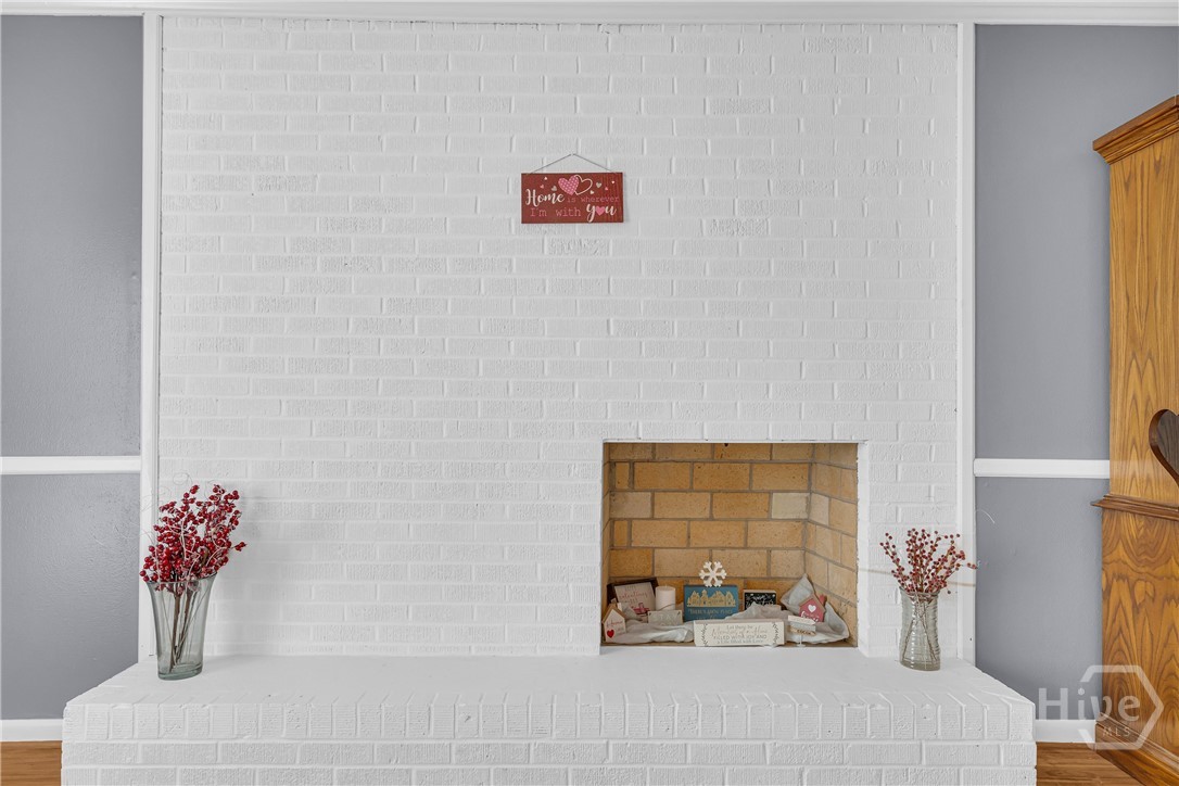 72 Cade Street Hartwell, GA 30643 - Photo 10 of 60