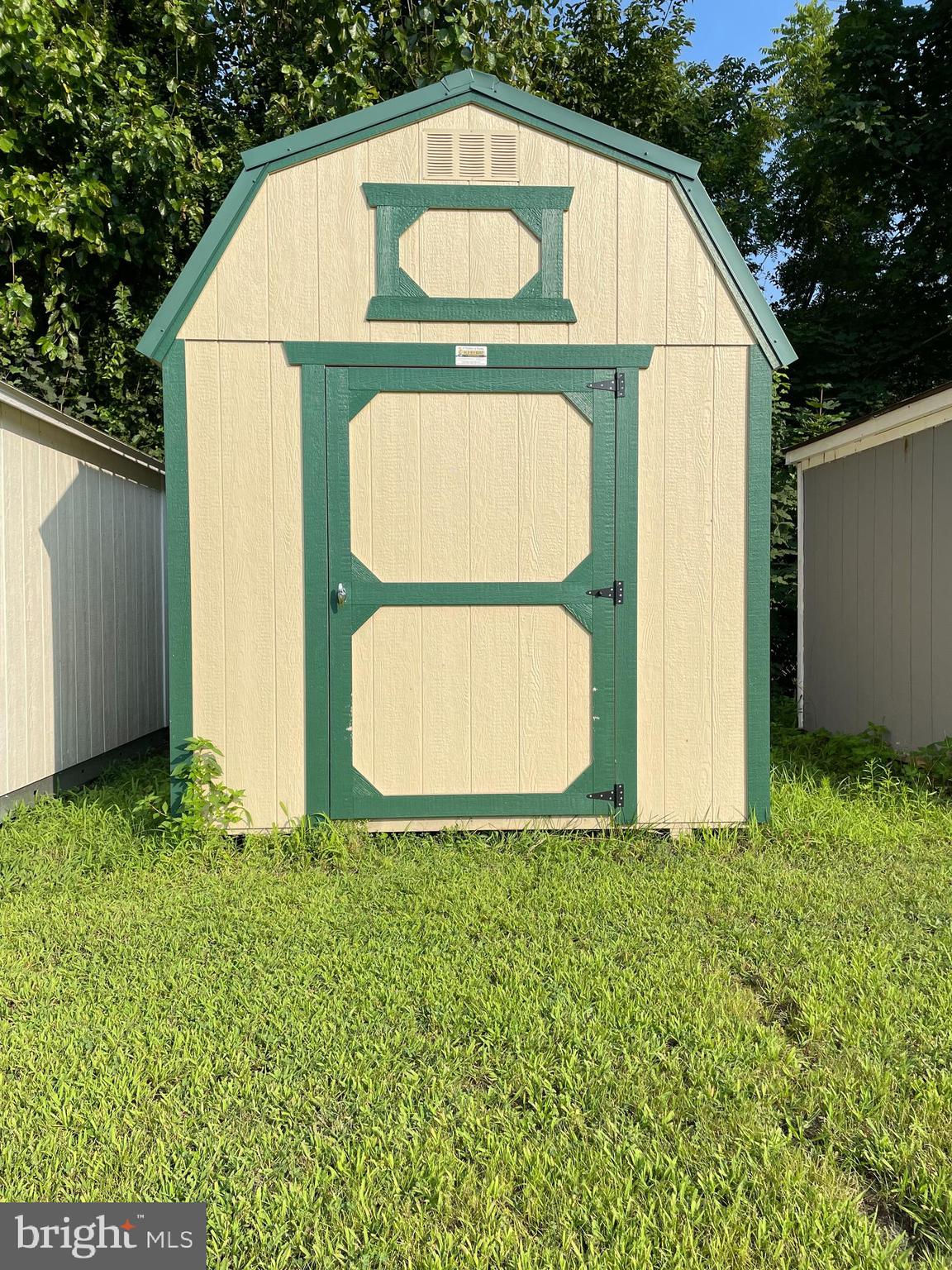 428 Pollack Drive Perryman, MD 21130 - Photo 13 of 13 a view of outdoor space with a sink and a washer