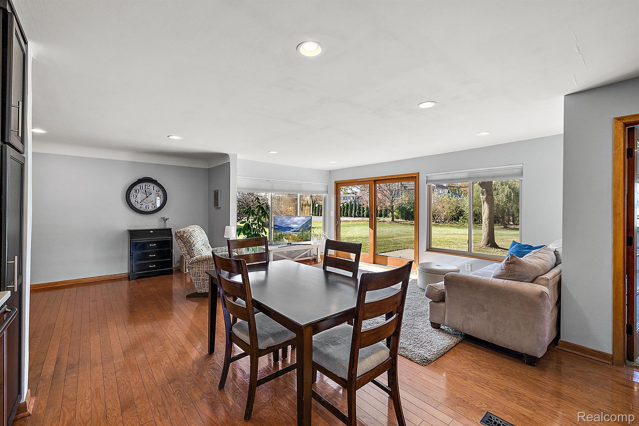 640 Ridgemont Avenue Dearborn, MI 48124 - Photo 29 of 74 Gallery Image 29