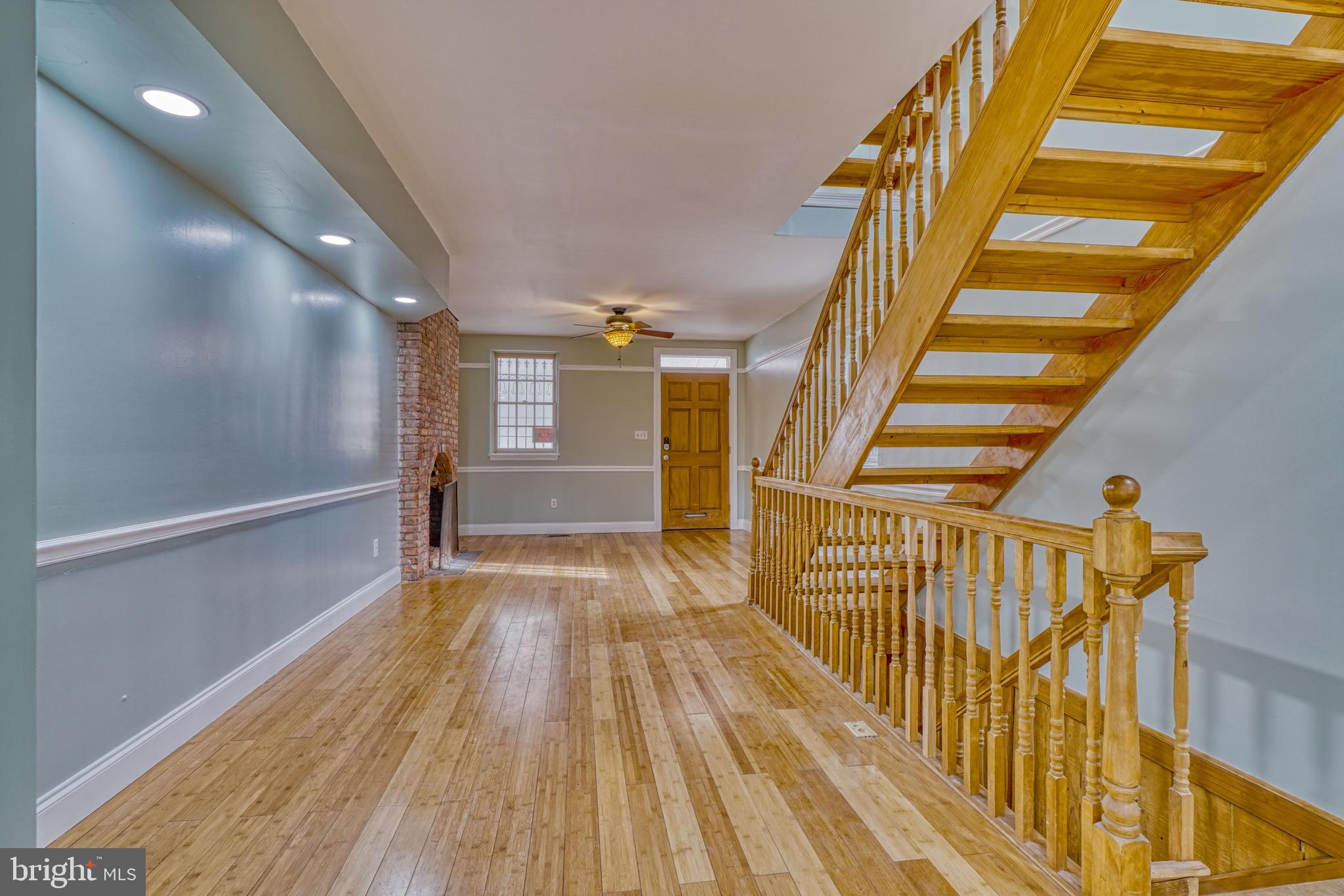 644 Jasper Street Baltimore, MD 21201 - Photo 7 of 27 a view of entryway with wooden floor