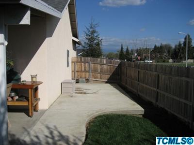 638 Leta Mae Court Exeter, CA 93221 - Photo 4 of 21 Additional Photo