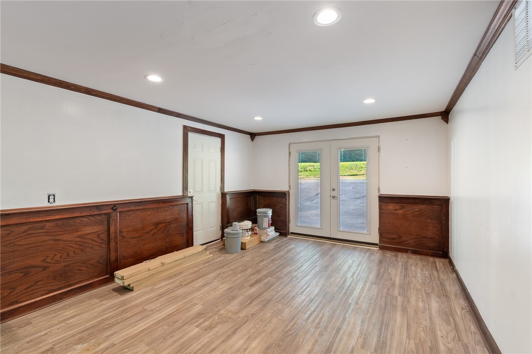 6029 Ridge Road Sodus, NY 14589 - Photo 15 of 30 bar entertainment room with its own entrance