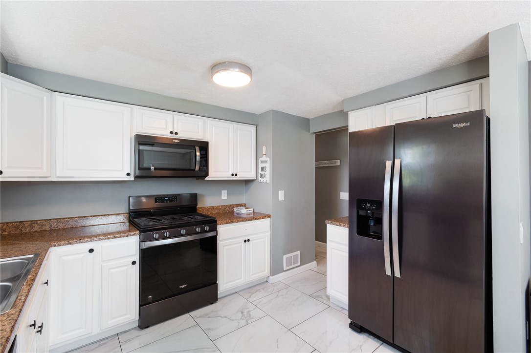 6029 Ridge Road Sodus, NY 14589 - Photo 8 of 30 kitchen