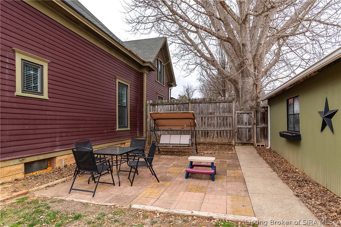 9195 Walnut Street Georgetown, IN 47122 - Photo 14 of 47