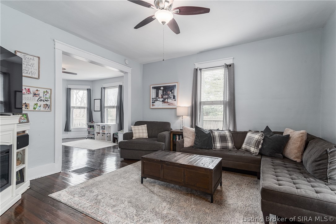 9195 Walnut Street Georgetown, IN 47122 - Photo 25 of 47