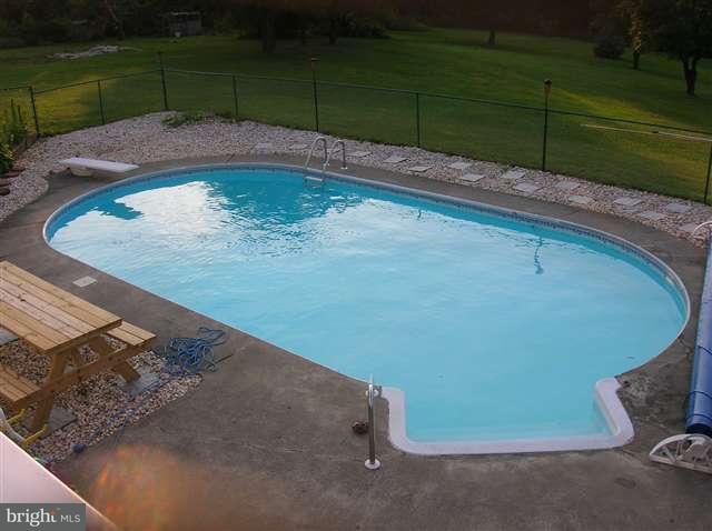 8192 Middle Ridge Road Newport, PA 17074 - Photo 6 of 10 Gallery Image 6