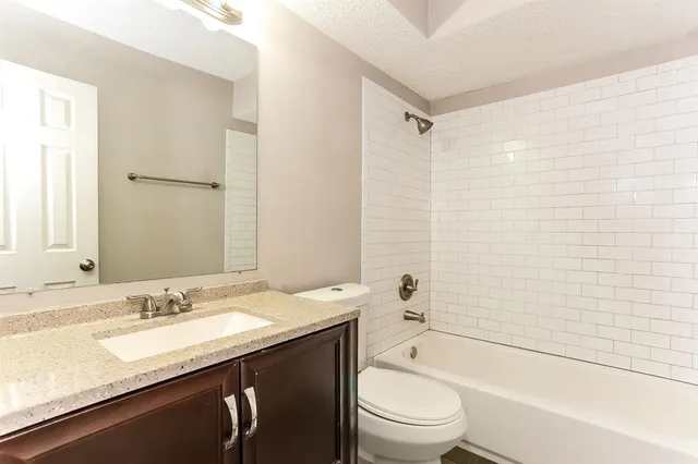 $2,495 | 330 Cedar Creek Drive, Duncanville, TX 75137