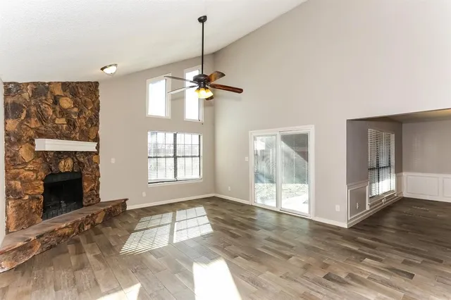 $2,495 | 330 Cedar Creek Drive, Duncanville, TX 75137