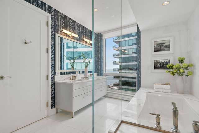 $5,000,000 | 22 Liberty Drive, Unit 7F, Boston, MA 02210