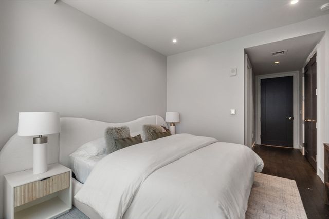 $5,000,000 | 22 Liberty Drive, Unit 7F, Boston, MA 02210