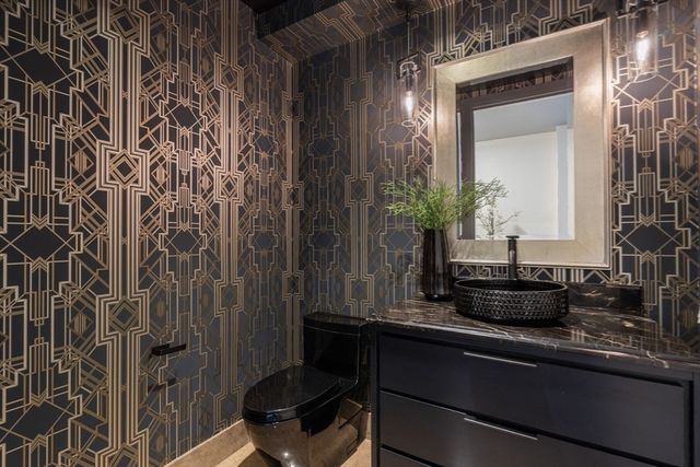 $5,000,000 | 22 Liberty Drive, Unit 7F, Boston, MA 02210