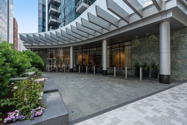 $5,000,000 | 22 Liberty Drive, Unit 7F, Boston, MA 02210