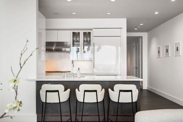 $5,000,000 | 22 Liberty Drive, Unit 7F, Boston, MA 02210