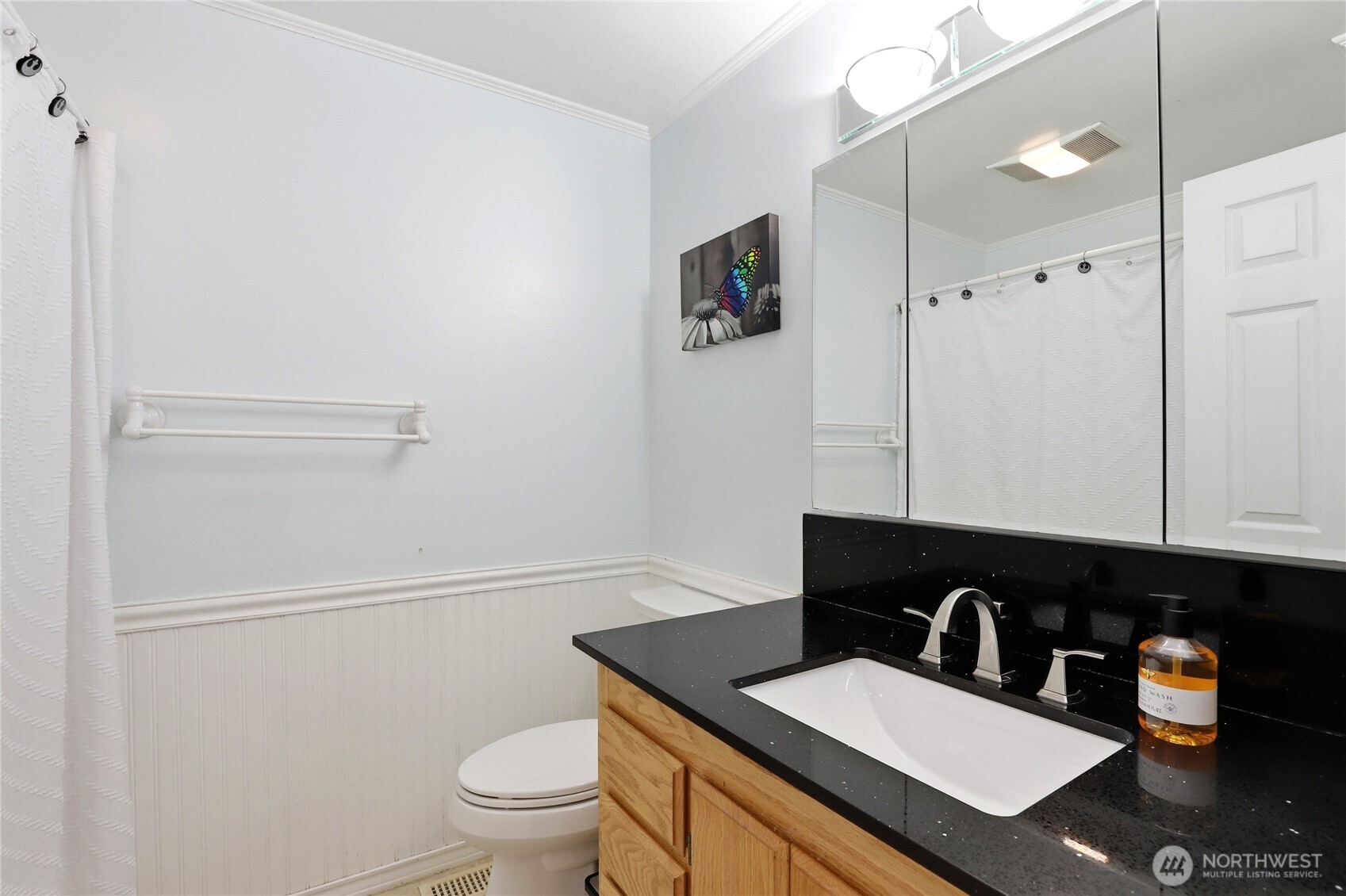 3317 Southwest 335th Street Federal Way, WA 98023 - Photo 18 of 27