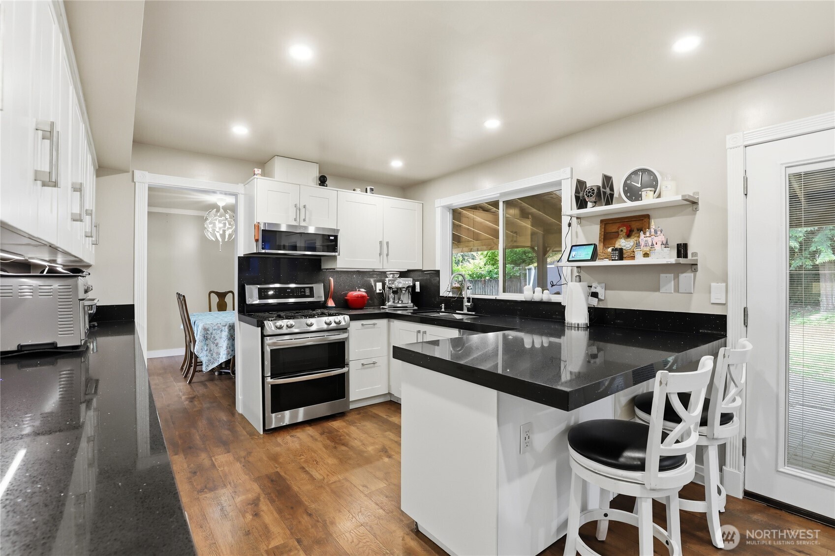 3317 Southwest 335th Street Federal Way, WA 98023 - Photo 7 of 27