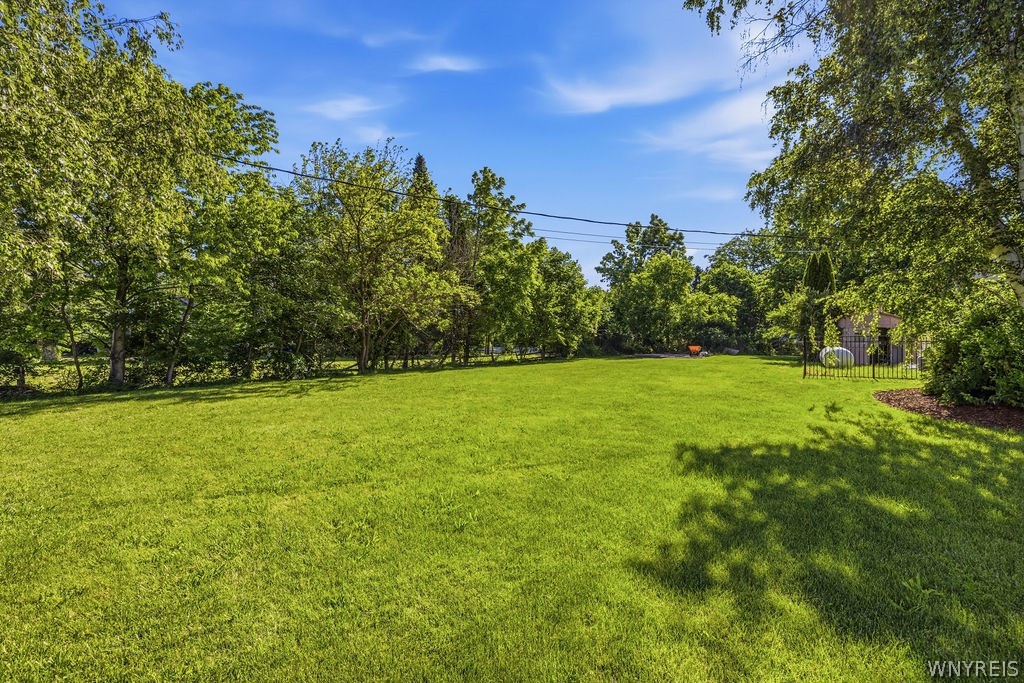 3089 Creek Road Porter, NY 14174 - Photo 9 of 33 Private park like setting